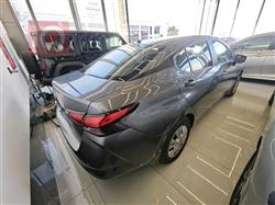 نیسان ڤێرسا